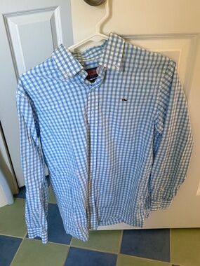 Boy Vineyard Vines Size L 14-16